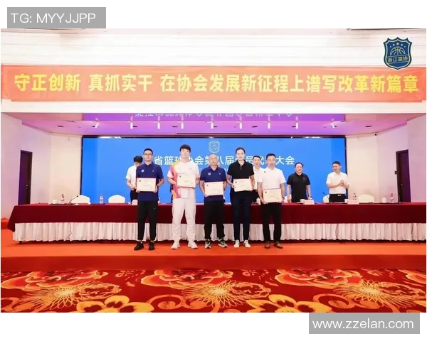 重庆篮球队与上海篮球队赛后复盘分析意识对抗与战术执行的深度探讨