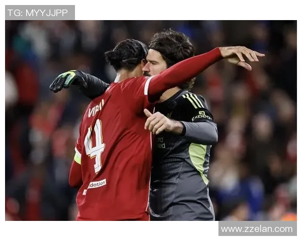 利物浦逆转巴黎圣日耳曼6-2绝杀瞬间引发争议判罚全场沸腾