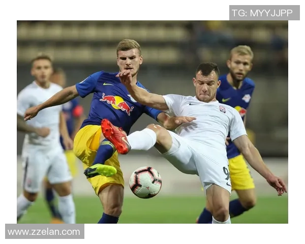 友谊赛巴黎圣日耳曼与莱比锡战平双方精彩瞬间引发全场热议 友谊赛巴黎圣日耳曼与莱比锡战平双方精彩瞬间引发全场热议