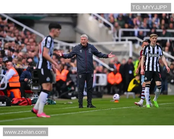 英超精彩对决那不勒斯与里昂战成平局绝杀瞬间引发全场狂欢 英超精彩对决那不勒斯与里昂战成平局绝杀瞬间引发全场狂欢